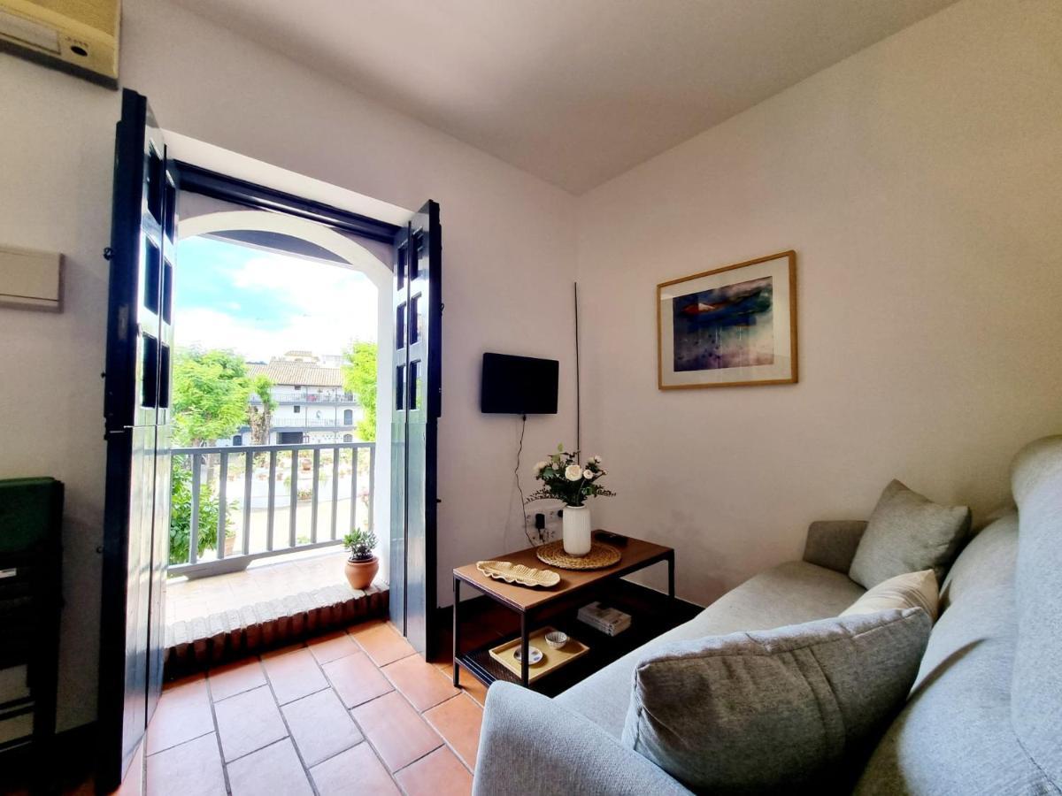 Apartamento Con Patio Sevillano Zewnętrze zdjęcie