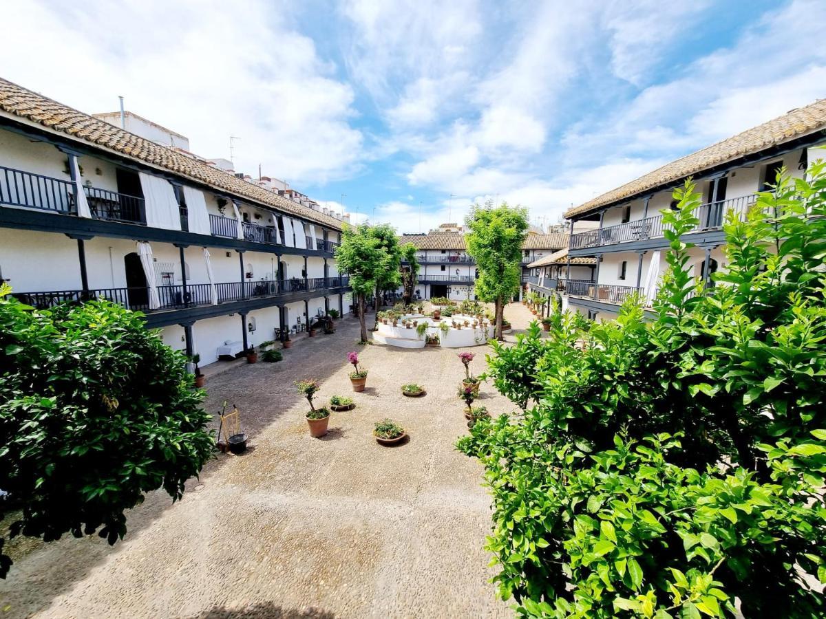 Apartamento Con Patio Sevillano Zewnętrze zdjęcie